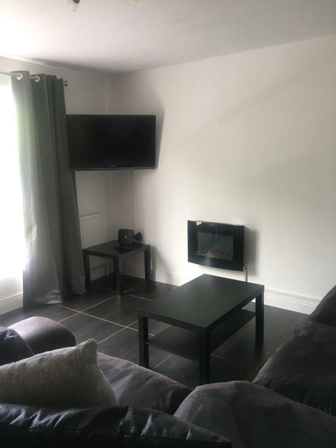 5 Shell Hill Mews Villa Коулрейн Екстериор снимка